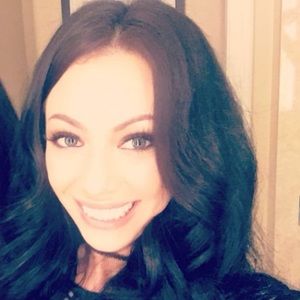 Meet your Posher, Valerie